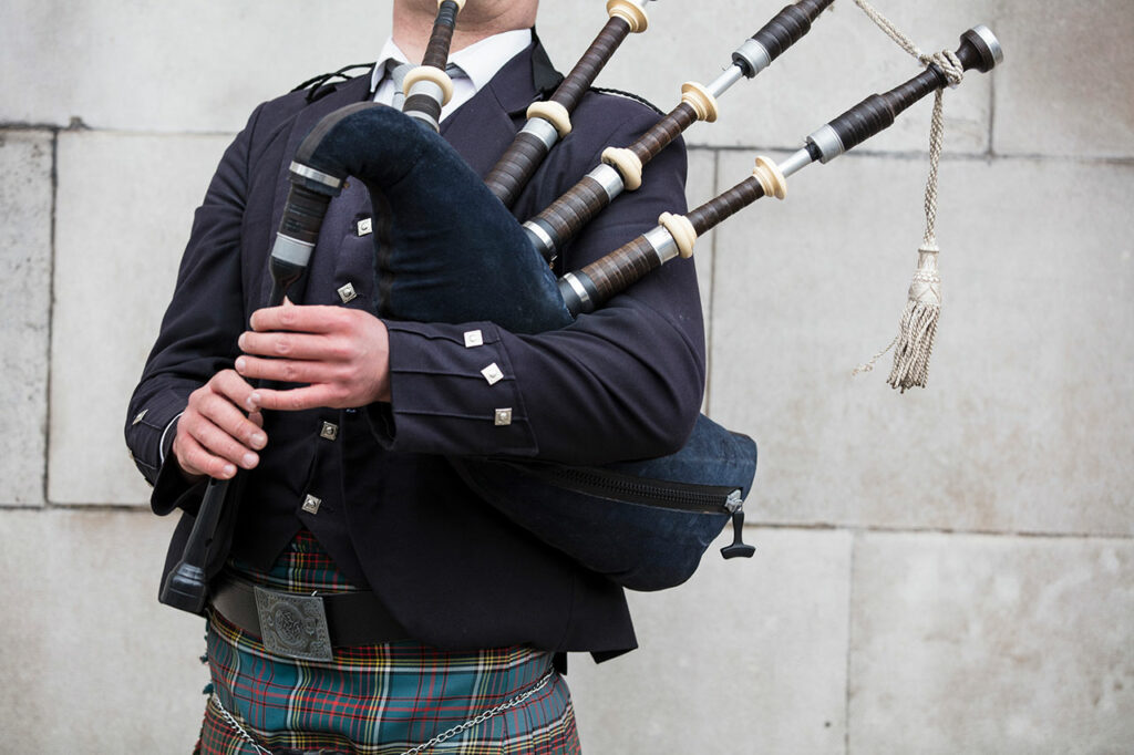 Bagpiper for a Personalized memorial service celebrating a life well-lived, with cremation (creamation) and memorial options