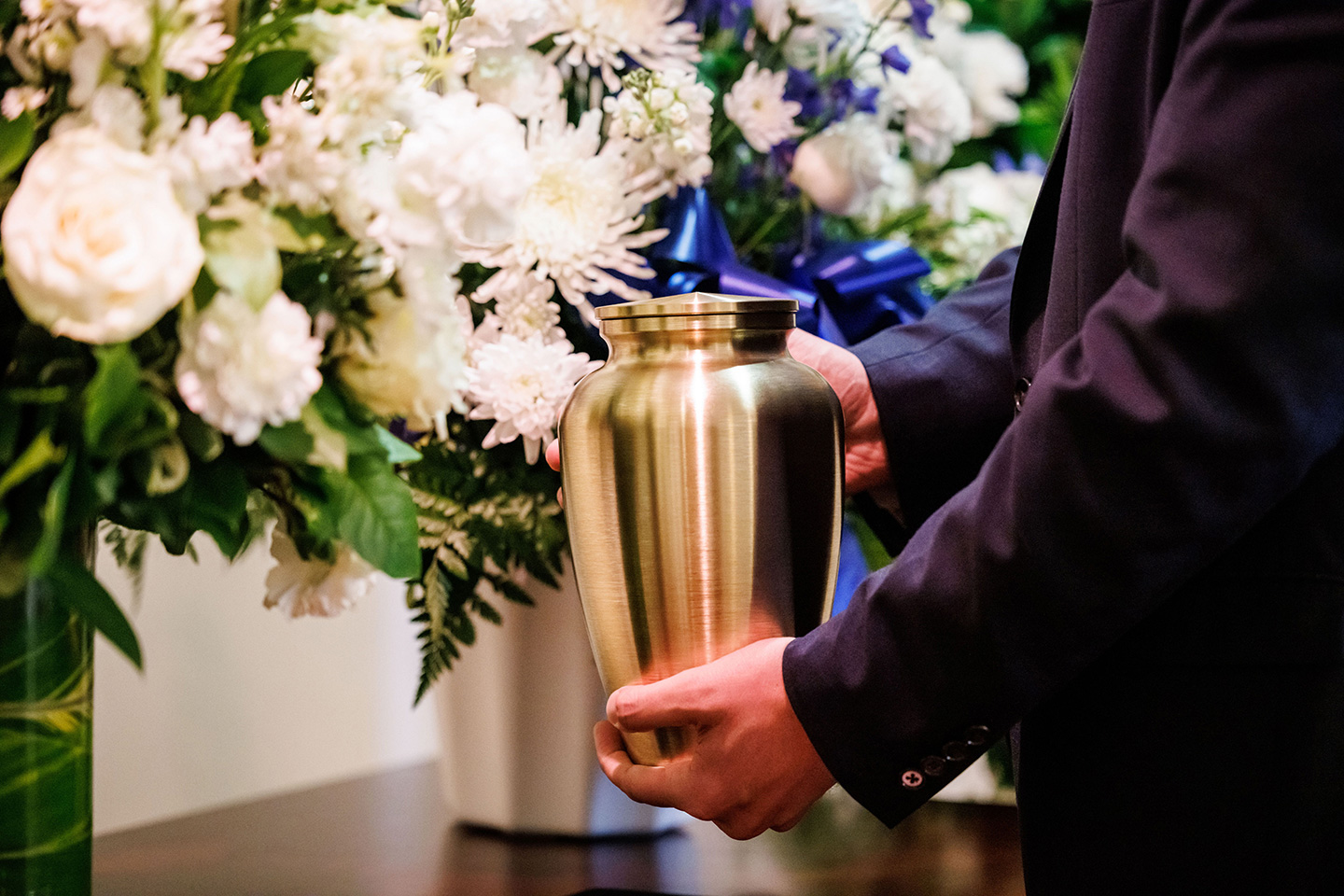 Cremation (creamation) ceremony offering peace and respect at money and king funeral home and cremation services