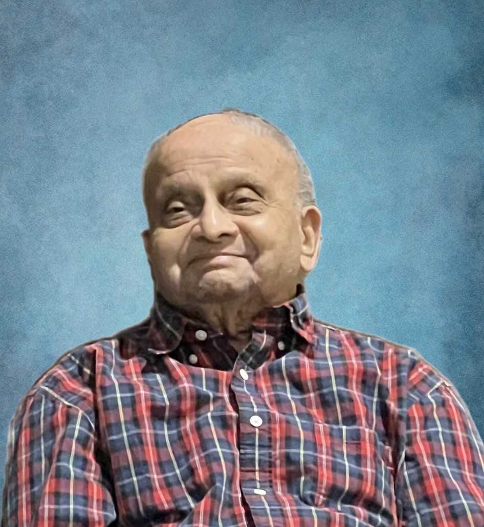 manohar bhide